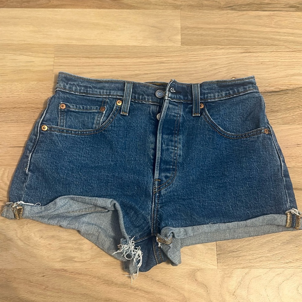 levi’s 501 high waist shorts